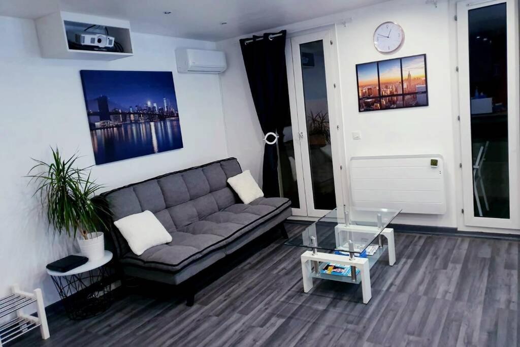Superbe Studio De 30M2 Proche De Paris Поаси Екстериор снимка